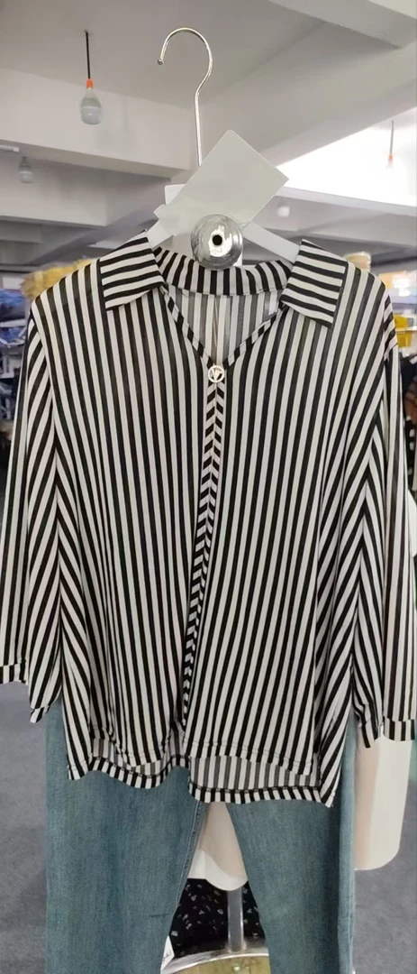 女士百搭上衣285-J-娇