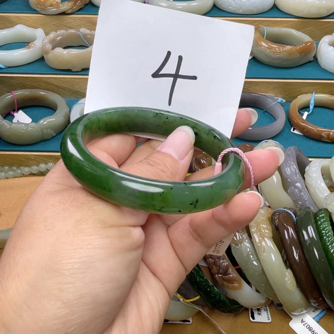 未镶嵌手镯和田玉圈口58