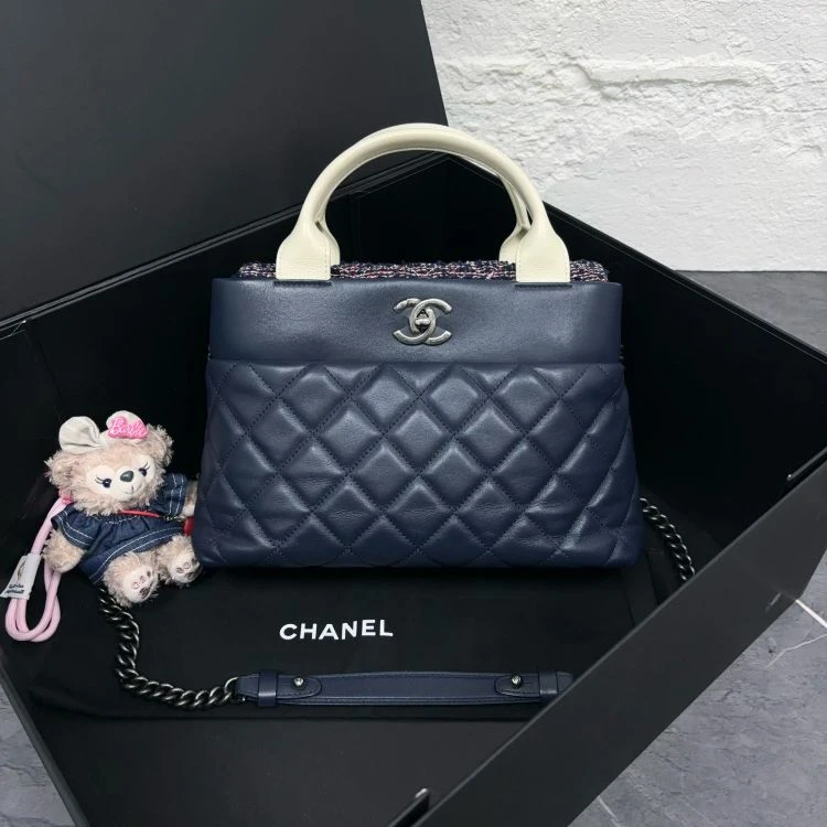 95新/香奈儿/C8875840617/包包