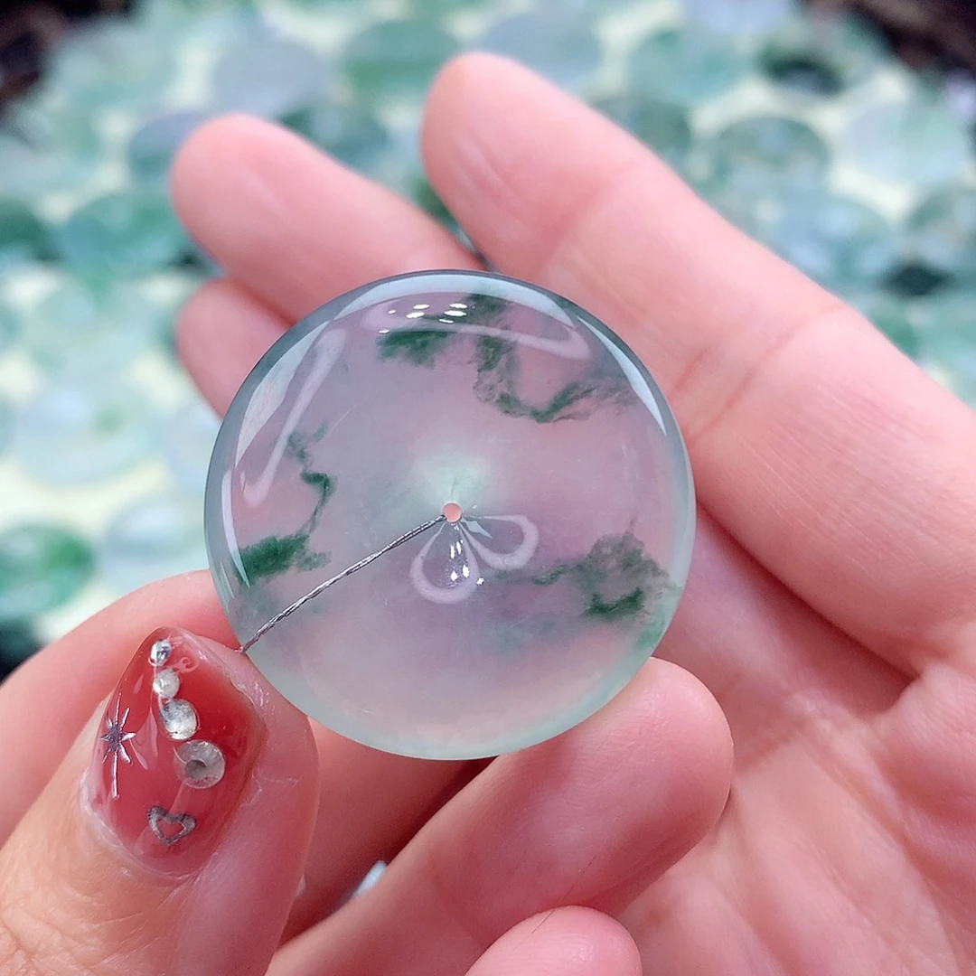 翡翠颈饰未镶嵌57翡翠28.9/6.3