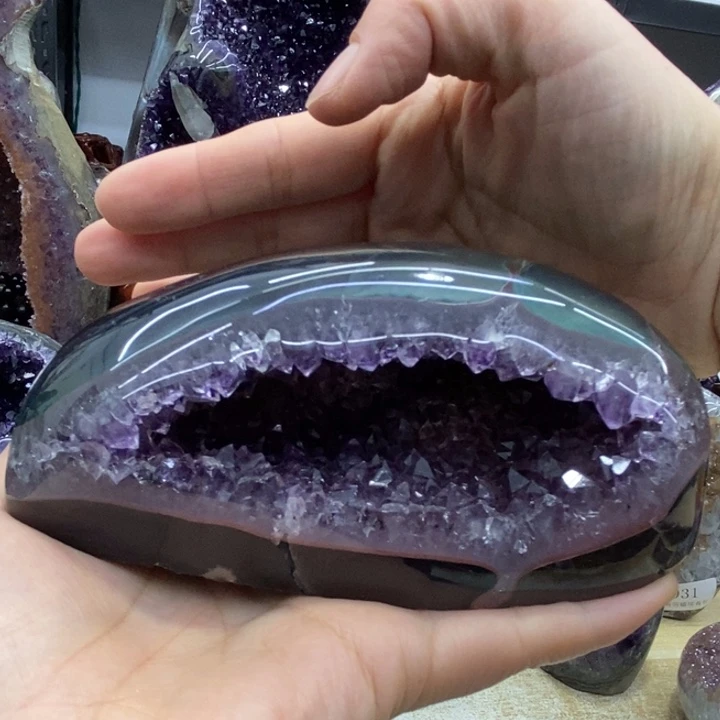 紫晶大型摆件（非配饰）未镶嵌