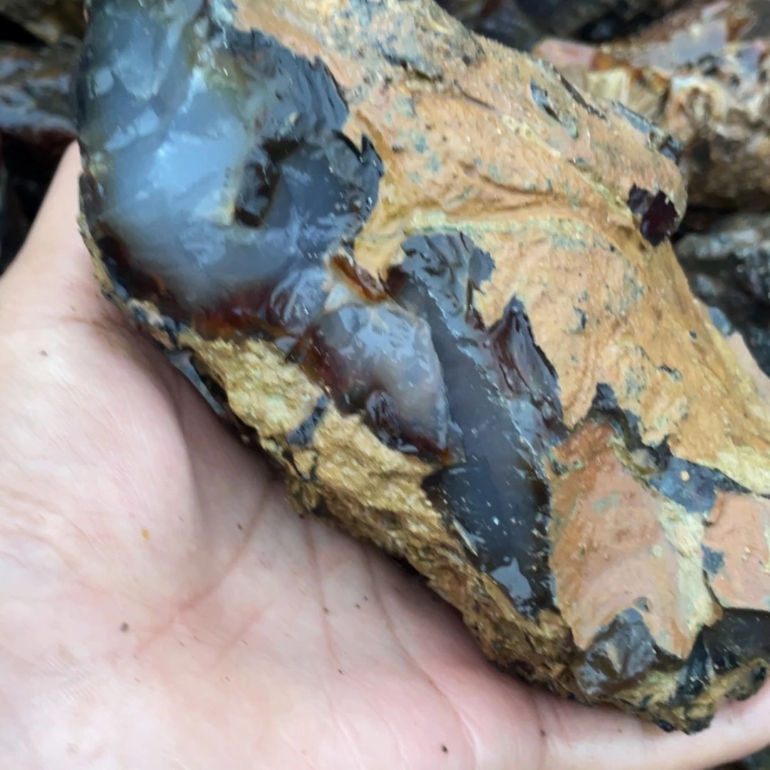 阳***光定制玛瑙原石切割不退不换