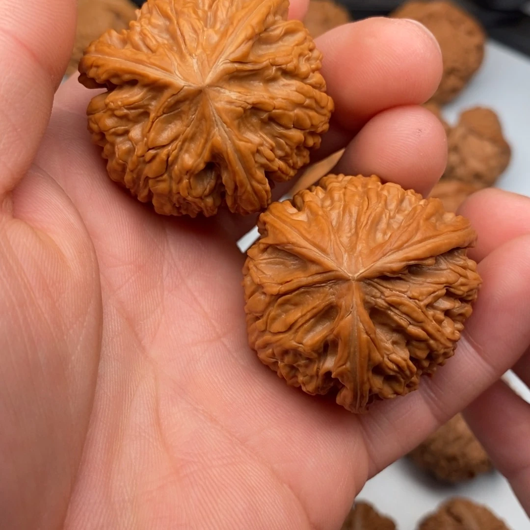 文玩核桃把件40三棱