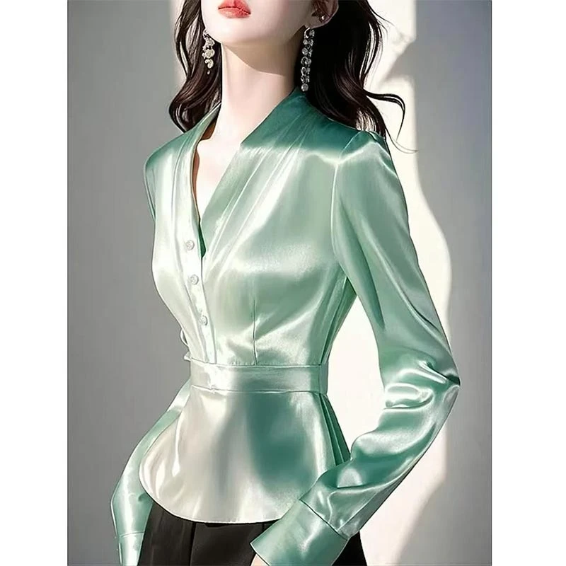 2025年春秋法式新款时尚洋气上衣女小众百搭休闲显瘦减龄绿色衬衫