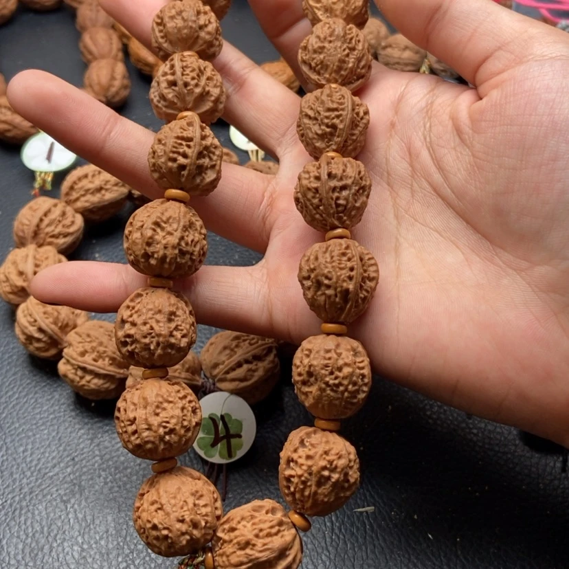 【闪购商品】手串文玩核桃?