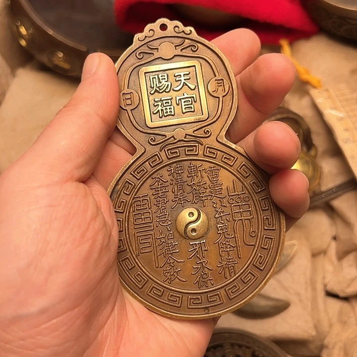 文玩铜器做工精良