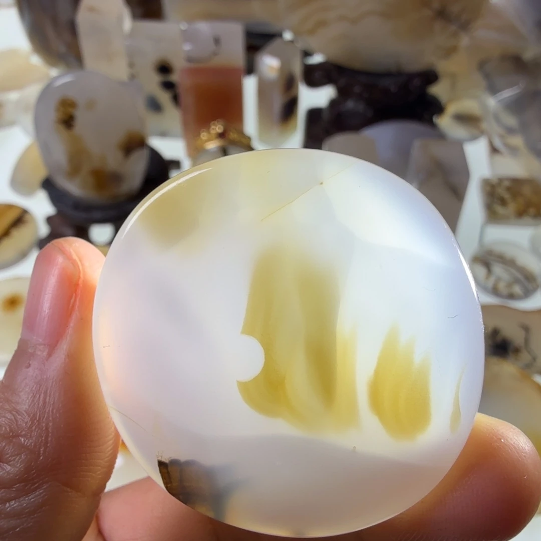 玛瑙/玉髓未镶嵌珠宝半成品