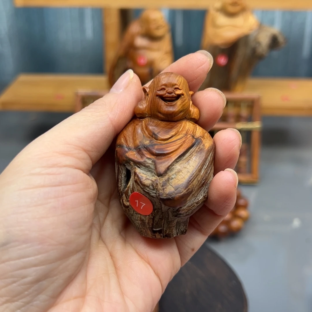 周***木崖柏木摆件手把件