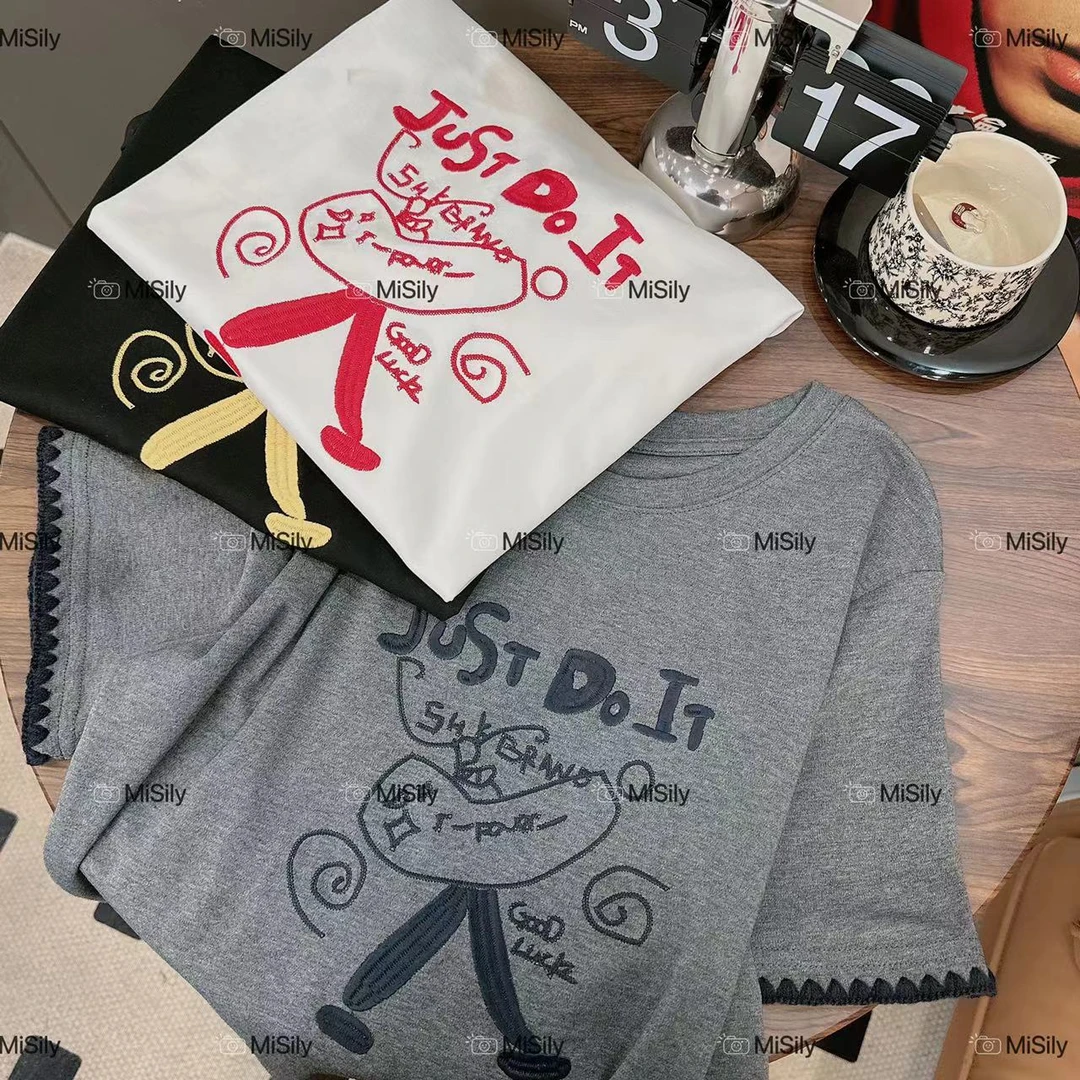 2025新款小众刺绣T恤短袖女韩版春夏套头圆领重工刺绣洋气上衣潮