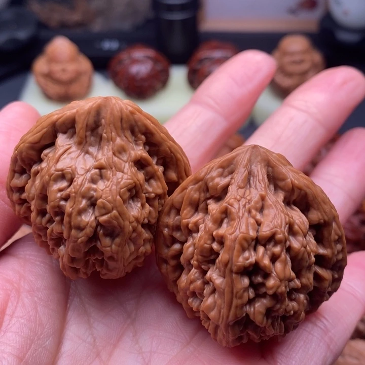 文玩核桃把件虎头王