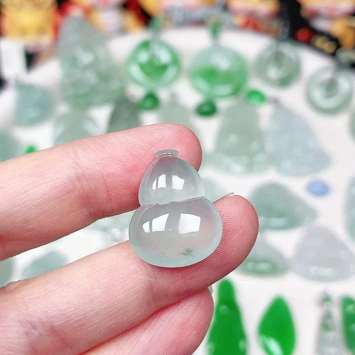 翡翠未镶嵌颈饰缅甸天然A货翡翠手镯