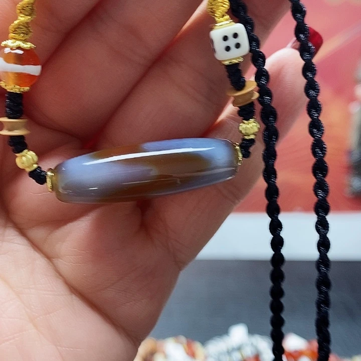 玛瑙/玉髓颈饰合金