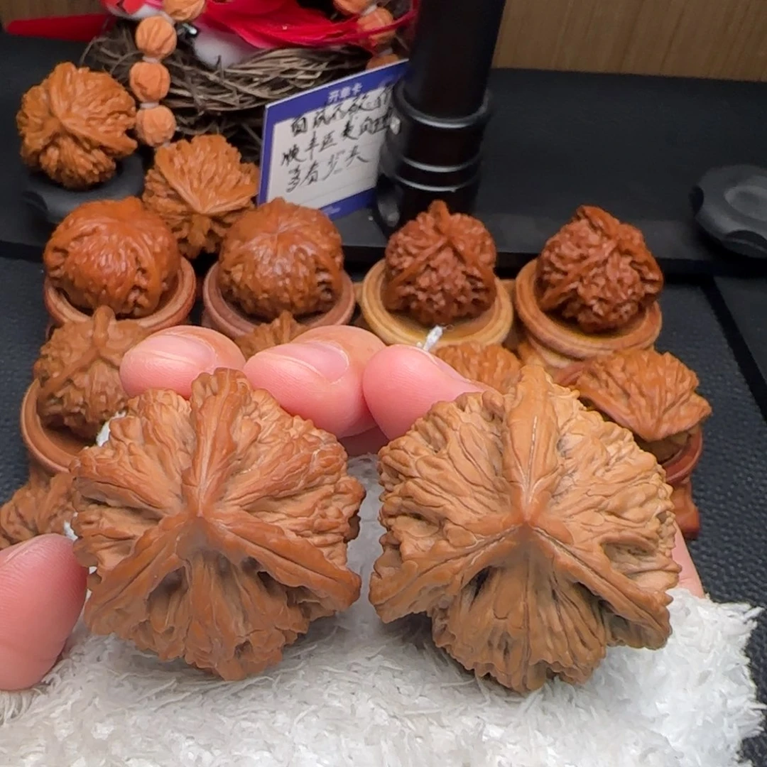把件文玩核桃虎头奔全品38