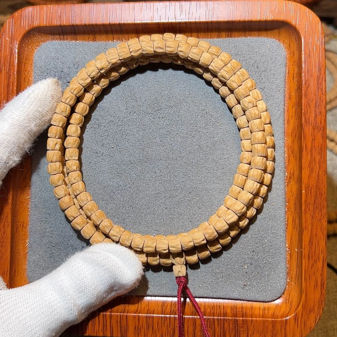 吊坠柏香籽/百香籽黄油皮方块顺6