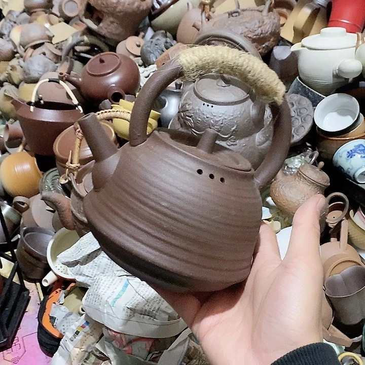 瓷片荷花的小秘密是否还有一个月之内