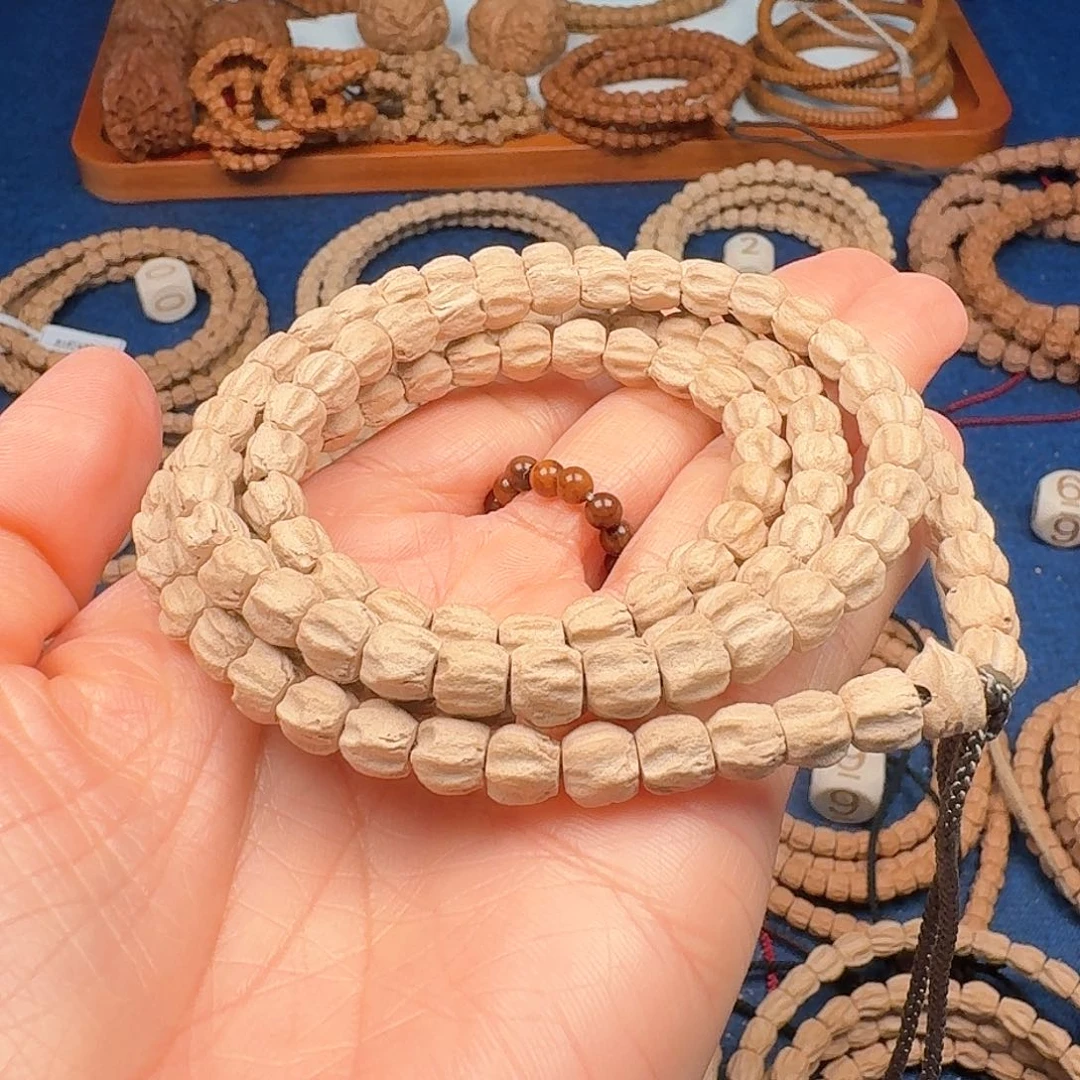 柏香籽/百香籽吊坠