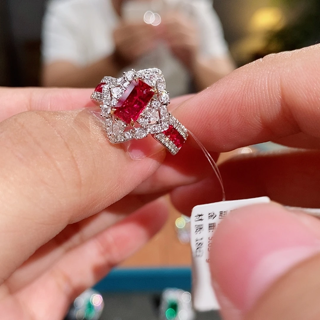 戒指红宝石18K金镶嵌1.14ct