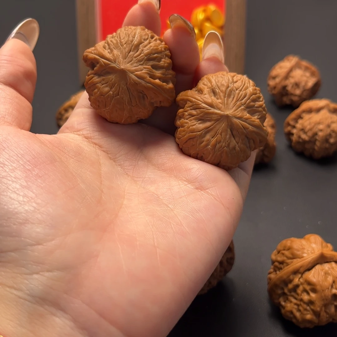 太***动把件文玩核桃铁锤40