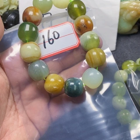 未镶嵌蛇纹石玉手链