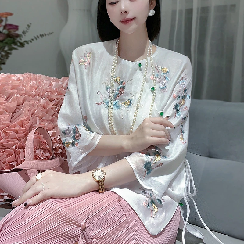 新中式上衣唐装女汉服国风禅意大码盘扣重工刺绣今年流行漂亮小衫