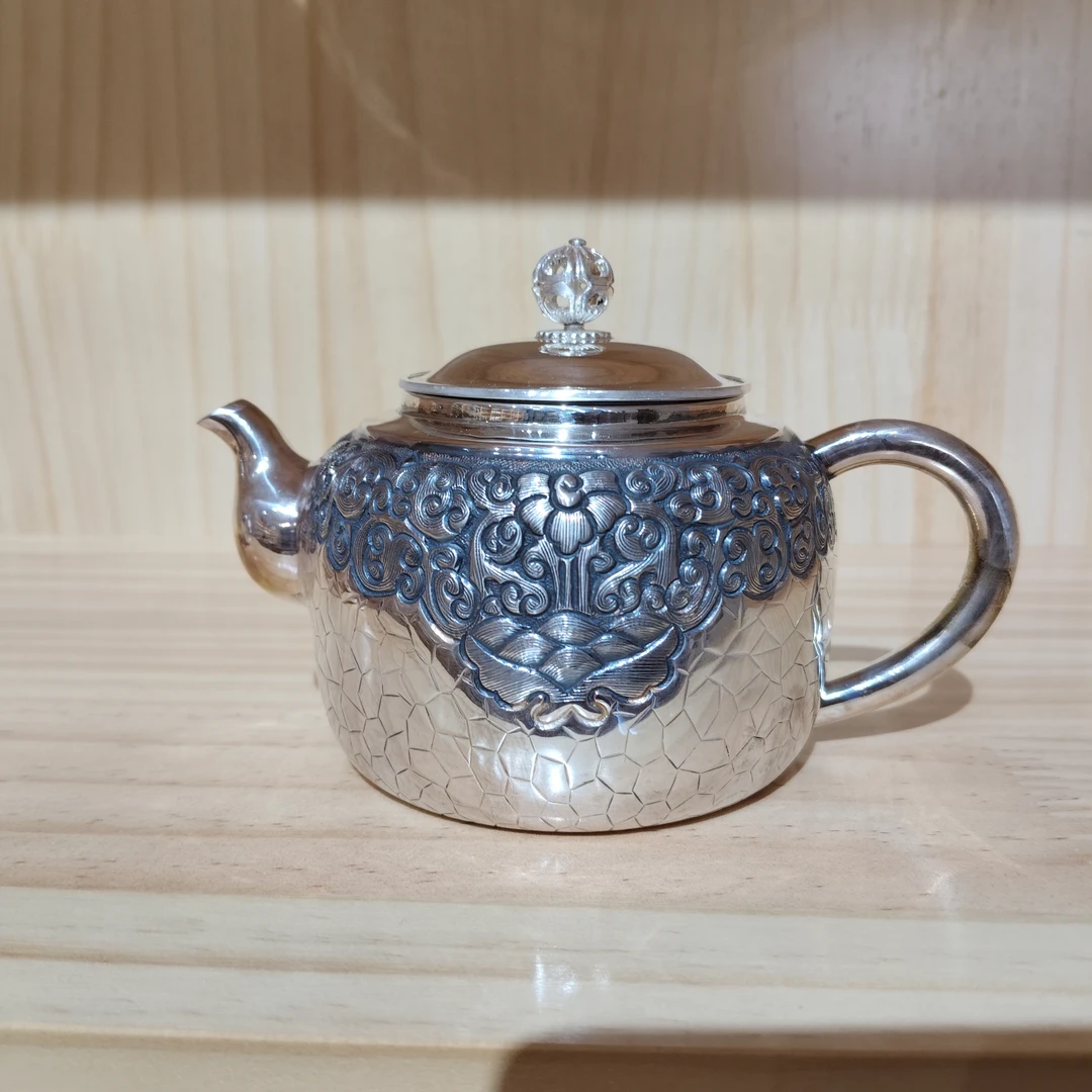 足银999纯手工家用高浮雕复古冰裂饕餮纹泡茶壶240容量左右