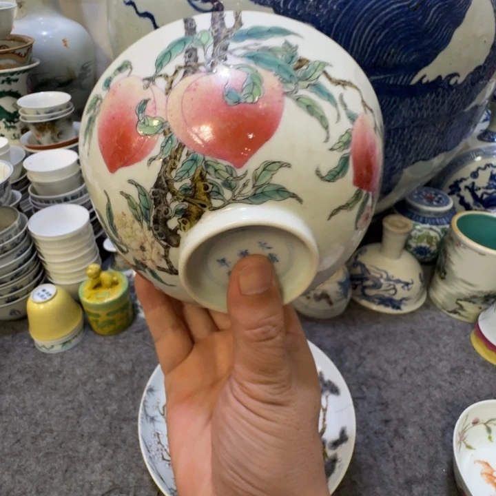 摆件陶瓷工艺品摆件八桃粉彩过墙碗