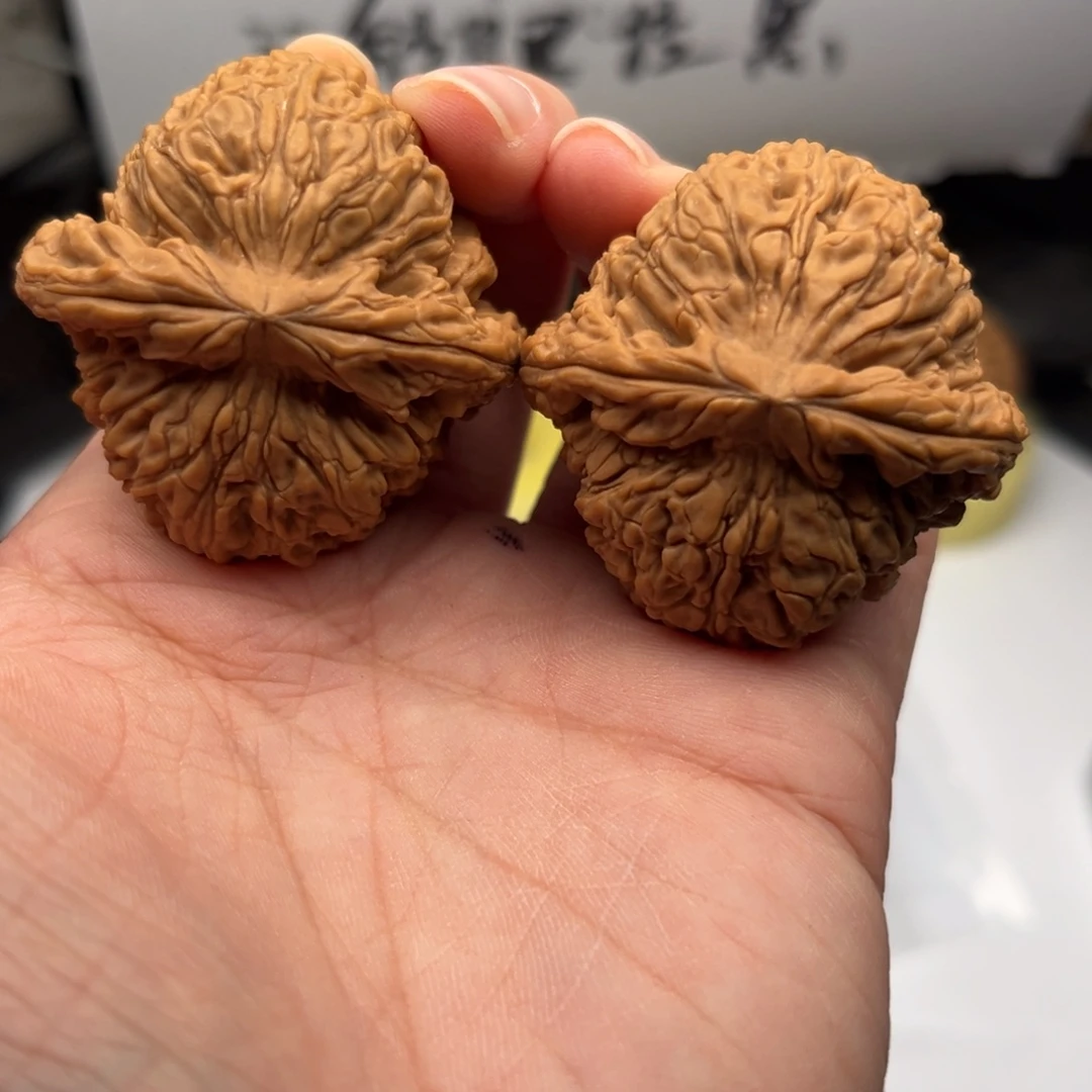 吊坠文玩核桃南疆41