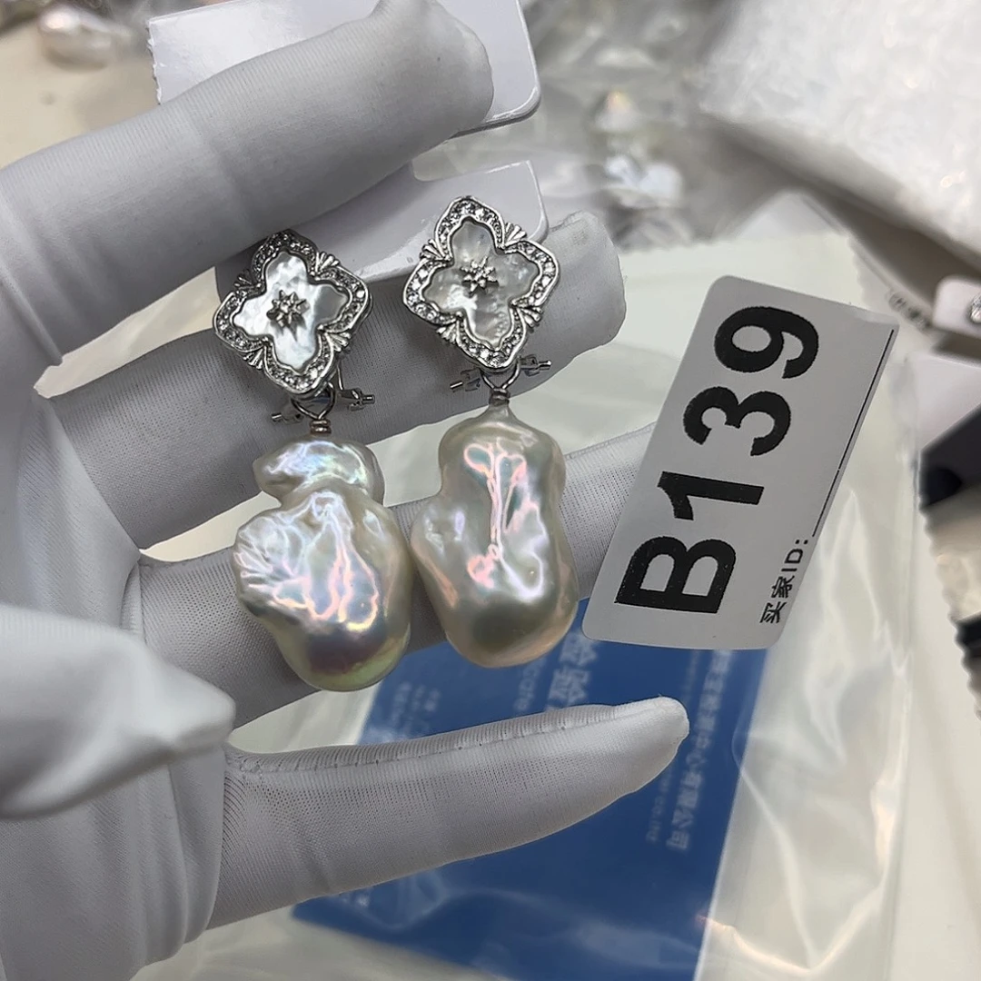 合金淡水珍珠耳饰