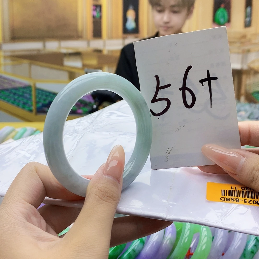 翡翠手镯未镶嵌0000998768900