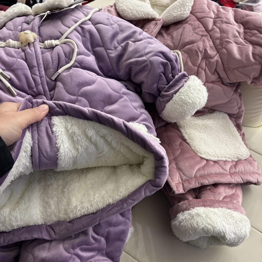 （1676）儿童时尚卡通保暖加绒家居服套装（个别染）