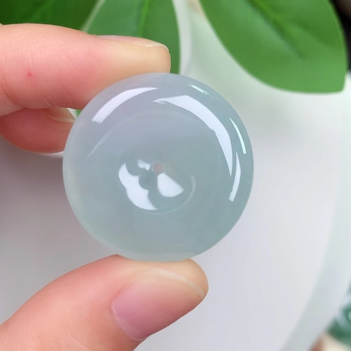 翡翠未镶嵌颈饰平安扣 26.8-4.8mm