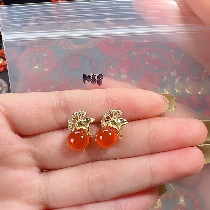 南红玛瑙银S925镶嵌耳饰