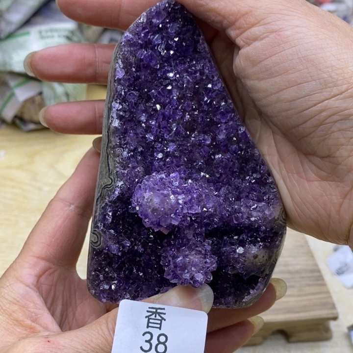 水晶大型摆件（非配饰）未镶嵌