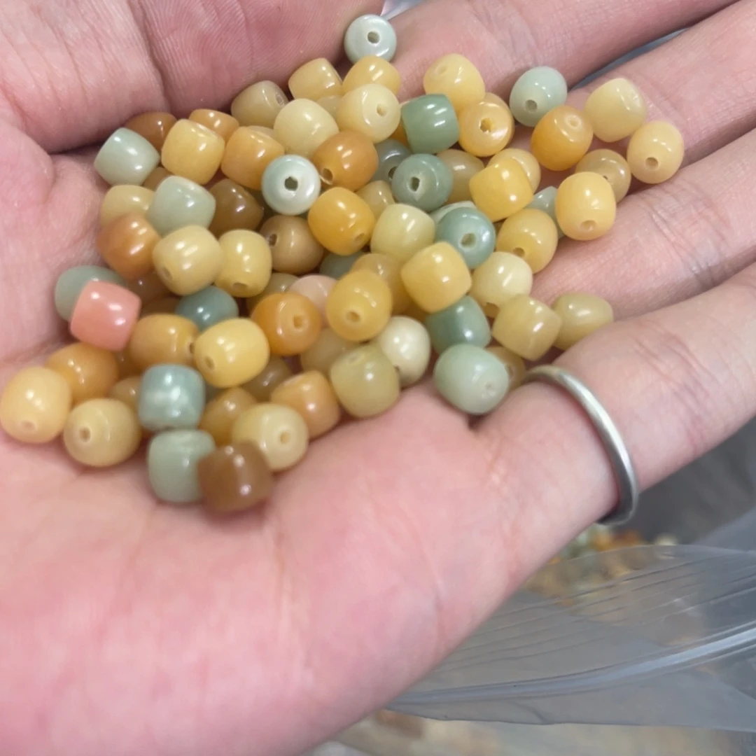 吊坠白玉菩提q7/100+10颗多宝直切