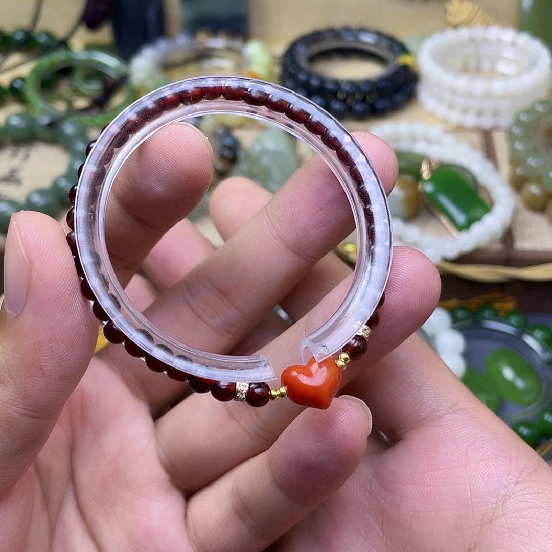 小***星未镶嵌手串南红玛瑙