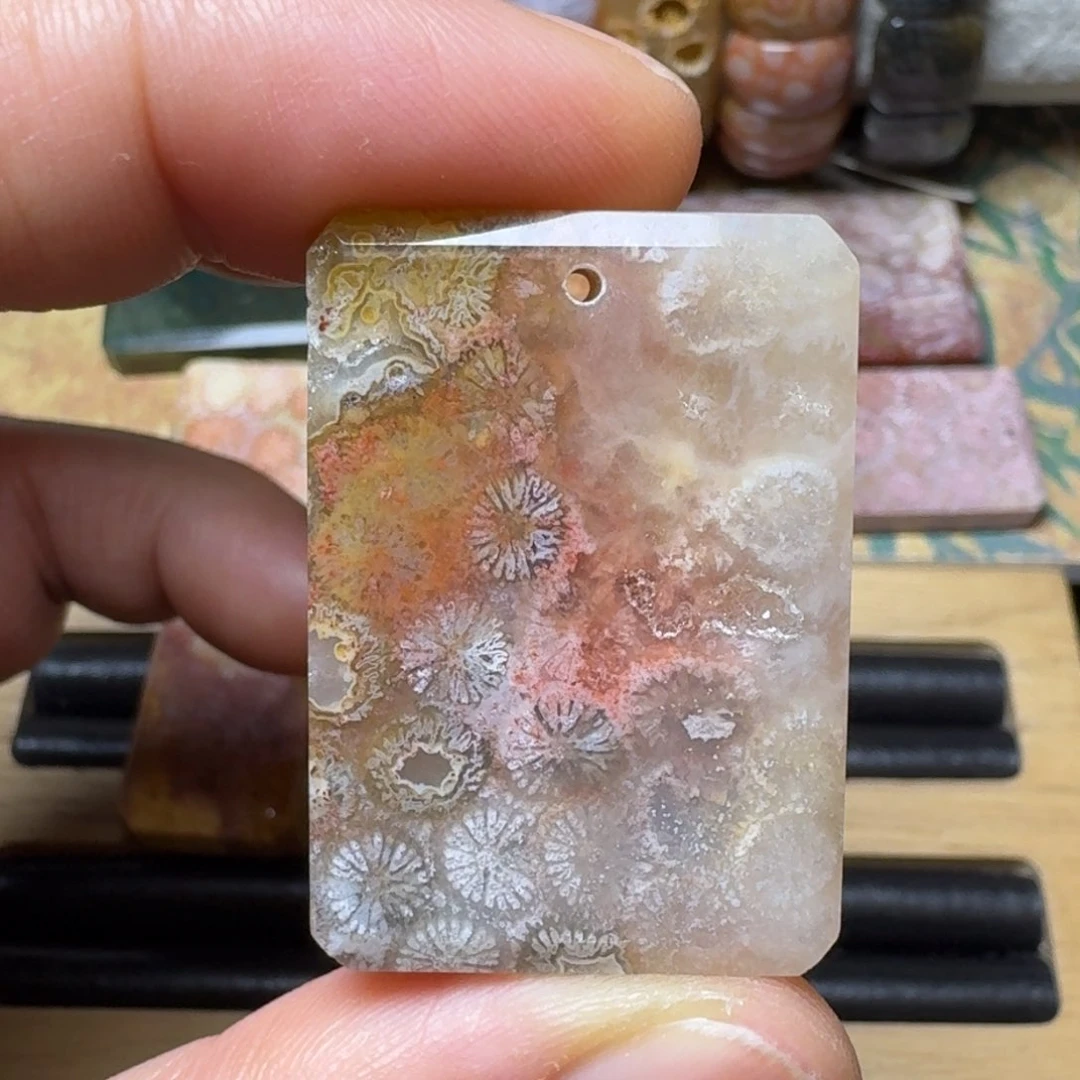 硅化玉天然有机玉石保真色未镶嵌