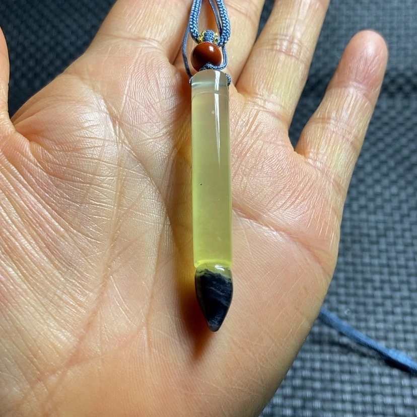 【闪购商品】蛇纹石玉未镶嵌颈饰