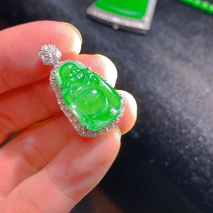 【闪购商品】翡翠颈饰未镶嵌翡翠