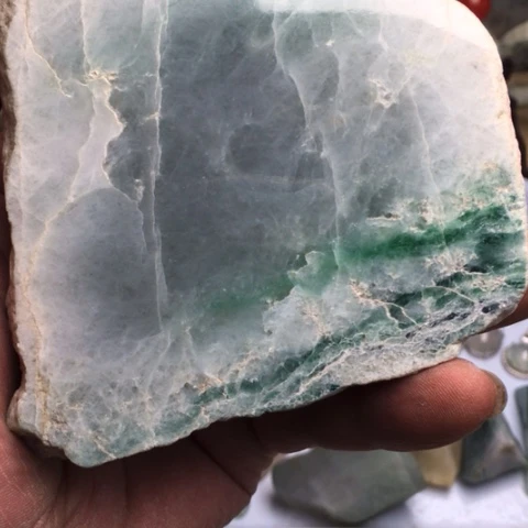 翡翠散珠天然翡翠冰飘花定制