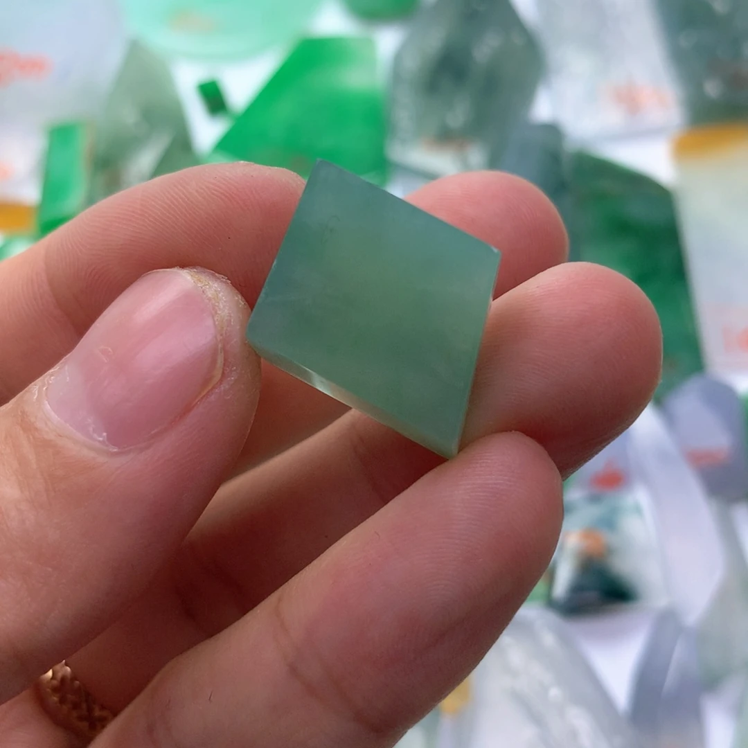 定制翡翠未镶嵌天然缅甸翡翠吊坠挂件