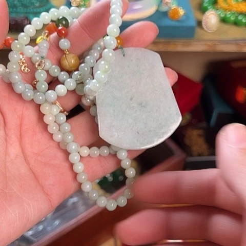 翡翠散珠以图片为主啊