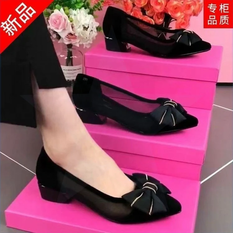 小众红婧蜒低跟网纱女鞋夏季蝴蝶结尖头粗跟透气凉鞋网面单鞋百1