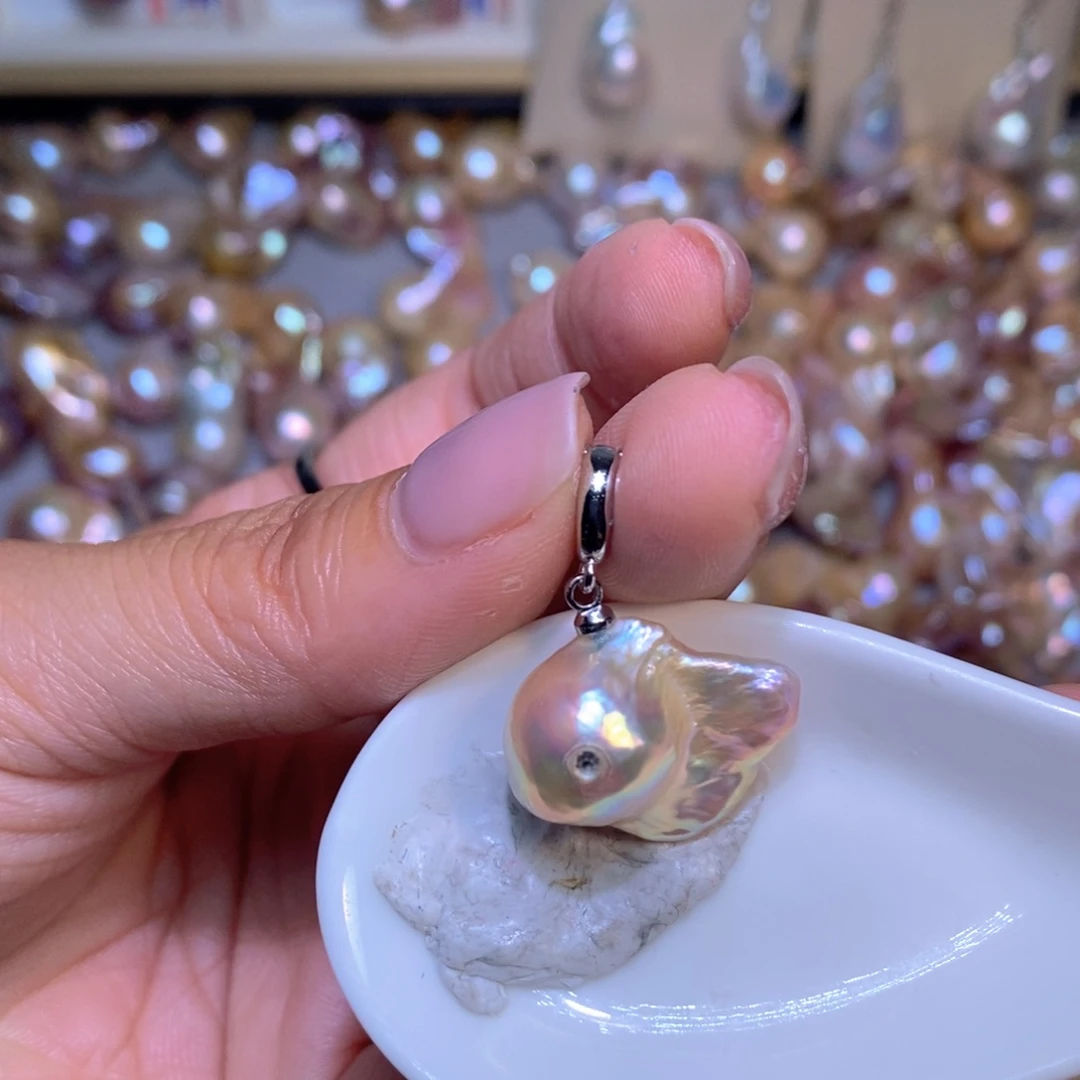 【闪购商品】淡水珍珠吊坠未镶嵌