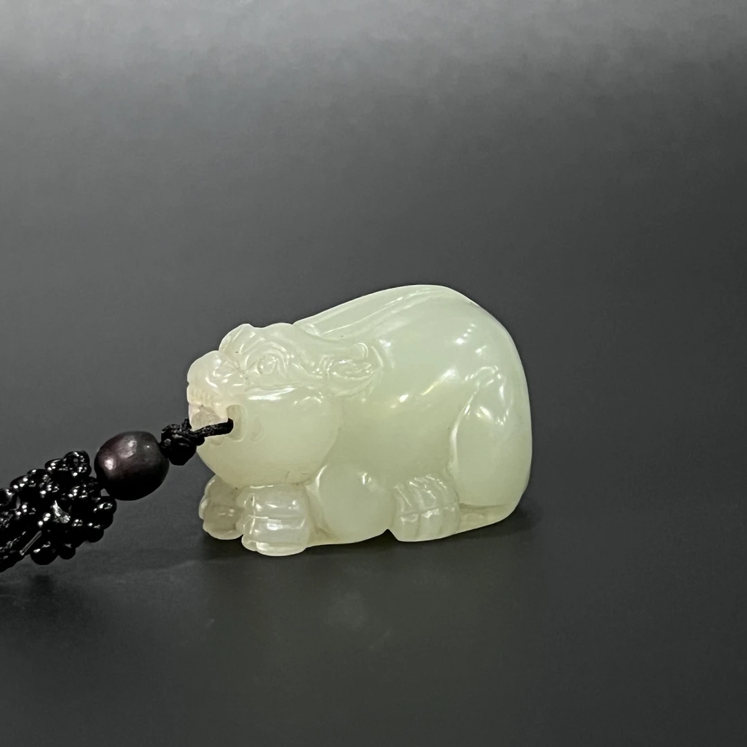 0529GC115和田玉挂件