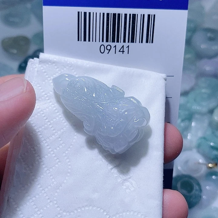 翡翠未镶嵌颈饰天光墟翡翠市场现金代购