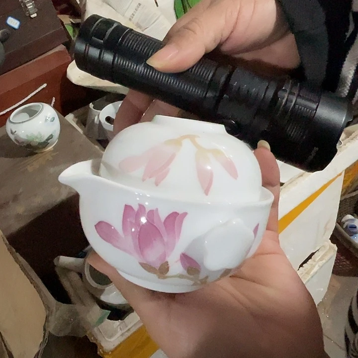 醴陵高温瓷手绘，无款，微瑕