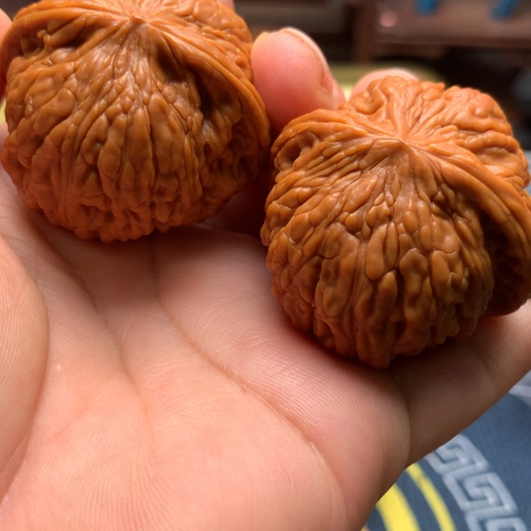 【闪购商品】文玩核桃把件泥鳅40