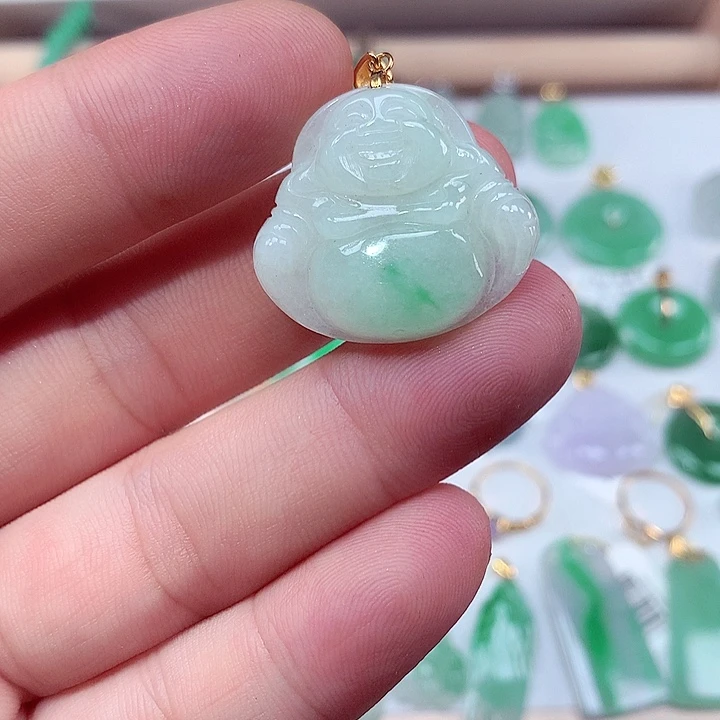颈饰未镶嵌翡翠吊坠