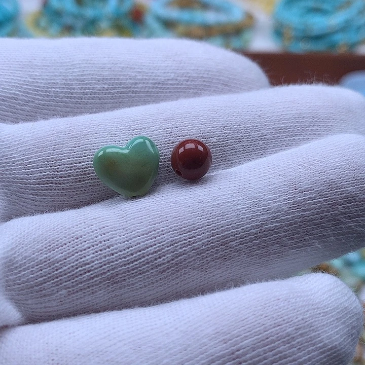 南红玛瑙未镶嵌珠宝奇石