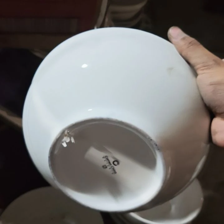 陶瓷盘子碗啥都有